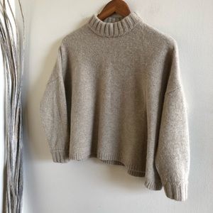 7115 by Szeki Ribbed Mock-Neck Lambswool Sweater